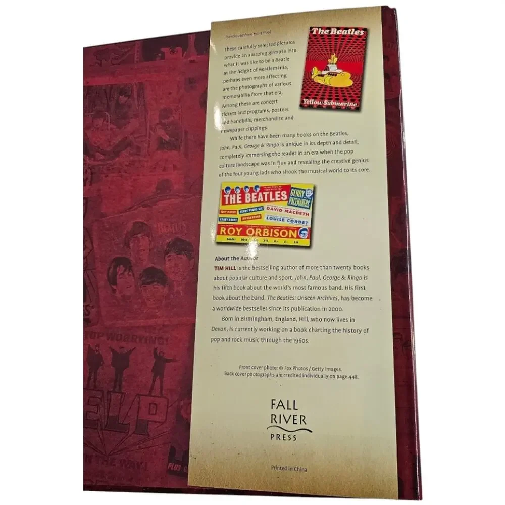 JOHN, PAUL, GEORGE & RINGO Illustrated Chronicle of The Beatles 1960-1970